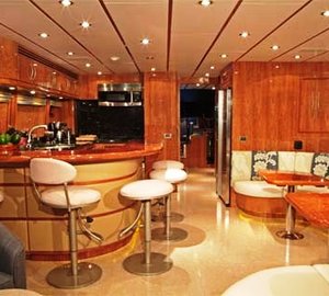 Hooter Patrol -  Dining area