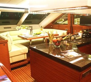 Horizon E73 Skylounge Yacht - Interior