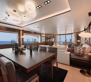 Horizon RP110 luxury yacht Carnival Liberty 3 - Dining