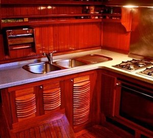 IL FRATELLO - Galley