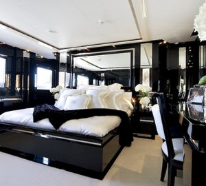 ILLUSION 120 - The Master Cabin