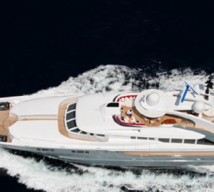 Isa motor yacht 360 - Image coutesy of ISAYACHTS