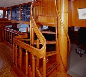 JONGERT superyacht Passe Partout - deckhouse