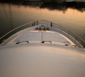 KENTAVROS II  -  Sunpads on the Bow