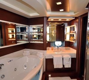 LADY CAROLE - Master bath