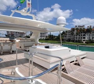 LADY CAROLE - Sundeck