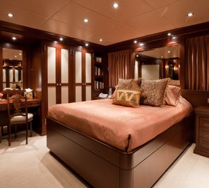 LAGNAPPE Guest Queen