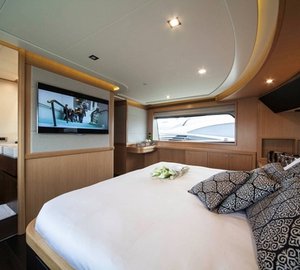 LE PETIT BATEAU - Master Cabin on Mian Deck 2