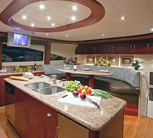 LE REVE - Country Kitchen