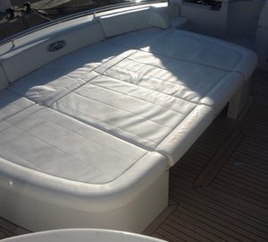 LOURNOR II -  Aft Sunpads