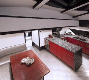 LSX95 Yacht - Galley