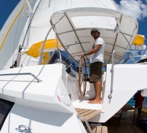 Lady Dominique - Helm