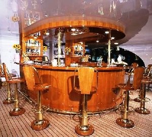 Lady Goodgirl -  Bar