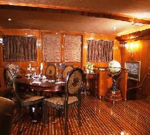 Lady Goodgirl -  Upper Salon