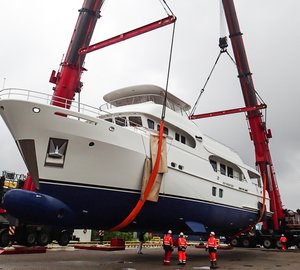 Launch of the Moonen 100 Explorer luxury yacht Hull YN195
