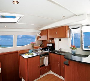 Leopard 46 - galley