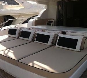 Leopard ADDICTION -  Aft Deck Sunpads