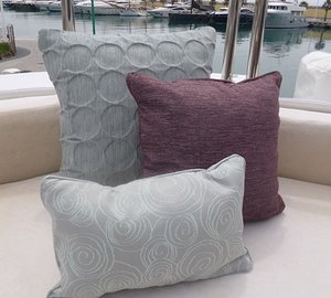 Luxury Charter Yacht MANIFIQ Glow in the dark cushions
