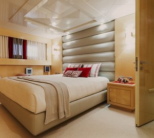 Luxury motor yacht Amore Mio 2 - Cabin-001