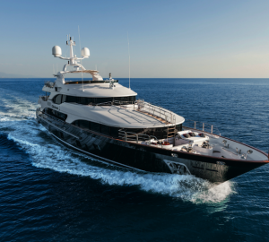 Luxury motor yacht Checkmate