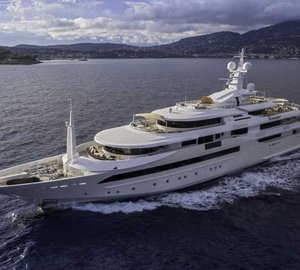Luxury motor yacht Chopi Chopi by CRN