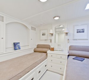 Luxury sailing yacht MARY CHA III - twin cabin