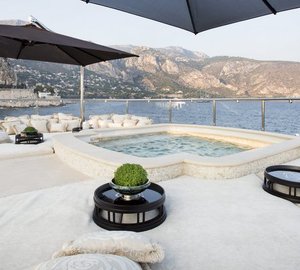 Luxury super yacht Illusion V - Exterior