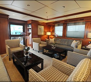 Luxury superyacht VIVIERAE - saloon