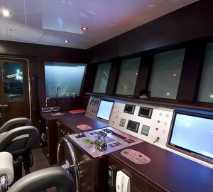 Luxury yacht Bandido 75 - Wheelhouse