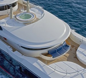 Luxury yacht Blue Eyes London - sundeck
