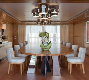 Luxury yacht CHOPI CHOPI - Dining room - Maurizio Paradisi