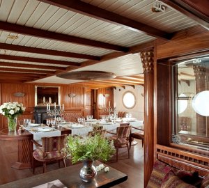 Luxury yacht LA SULTANA - Dining