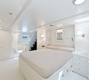 Luxury yacht MARI CHA III
