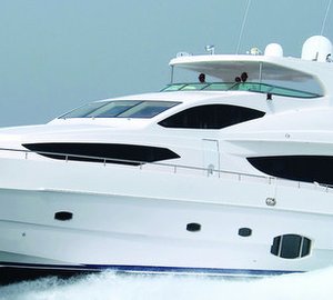 Luxury yacht Majesty 101