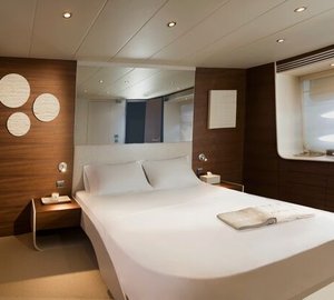 Luxury yacht Numarine 78 Flybridge - Cabin