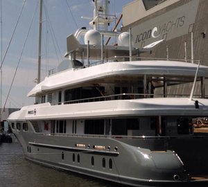 Luxury yacht Princess Too - aft view