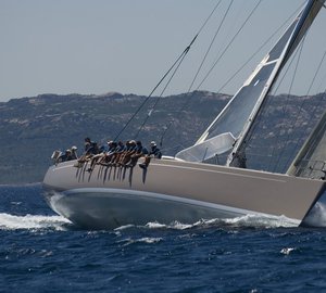 Luxury yacht SKIP N BOU