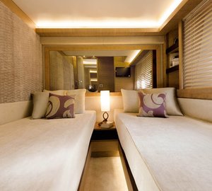 MCY 76 Yacht - Twin Guest Cabin