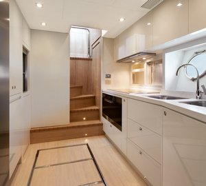 MCY 86 Yacht - Galley