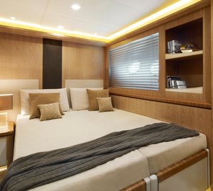 MCY 86 Yacht - Guest Cabin