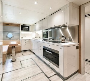 MCY105 super yacht G - Galley
