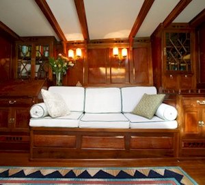 MOONBEAM IV -  Salon Seating