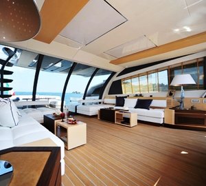 MY MIRAGE -  Main Salon