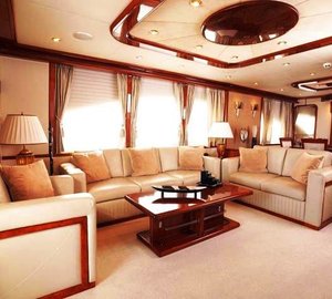 MY PLEASURE - Salon View 2