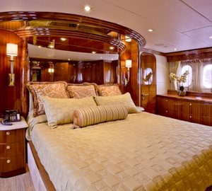 MY SEA VENTURE - Master stateroom