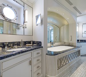 MY Yacht MALAHNE - Master ensuite