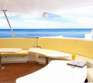 Ma Biche -  Bridge Deck Aft Seating