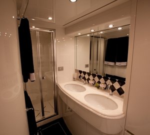 Maiora Yacht SANDS 1 - Guest Ensuite