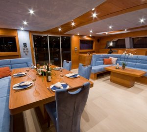 Mamma Mia - Large Salon