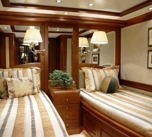 Mariah II - Twin Cabin